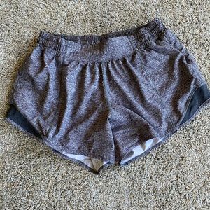 lululemon hotty hot short size 8